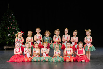 AIC DWC 002 Jingle Bells lower res